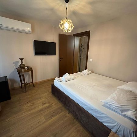 Oda Garden Boutique Hotel 티라나 외부 사진