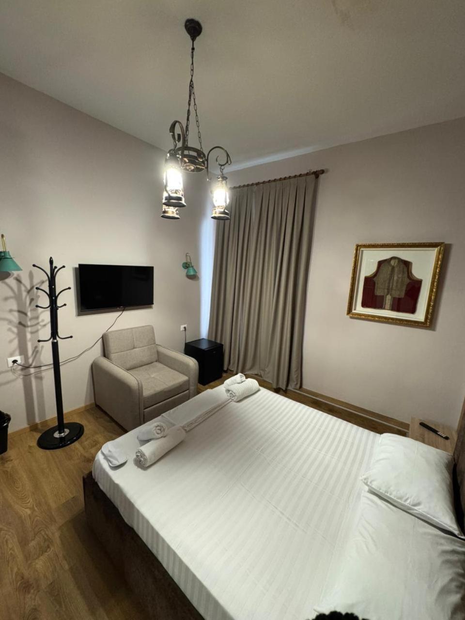 Oda Garden Boutique Hotel 티라나 외부 사진