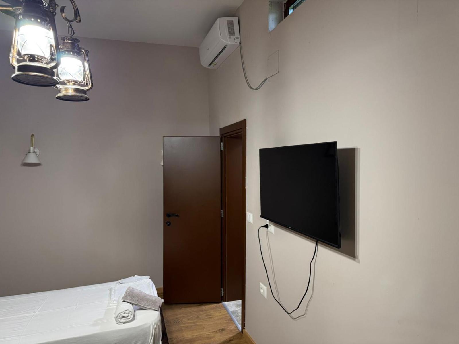 Oda Garden Boutique Hotel 티라나 외부 사진